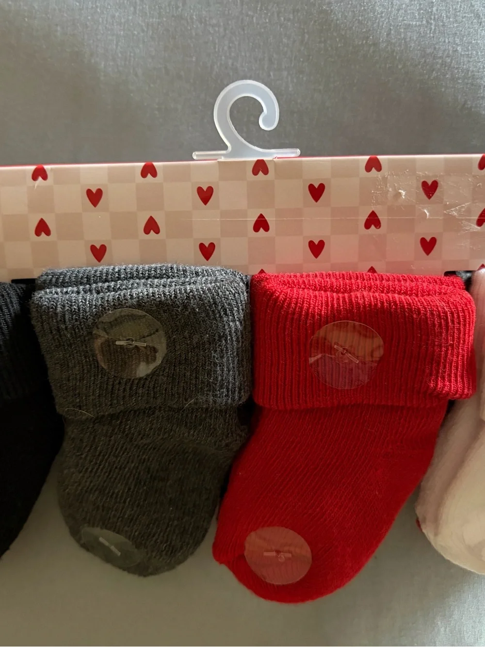 New 0 to 6 months, 8 pack of baby socks